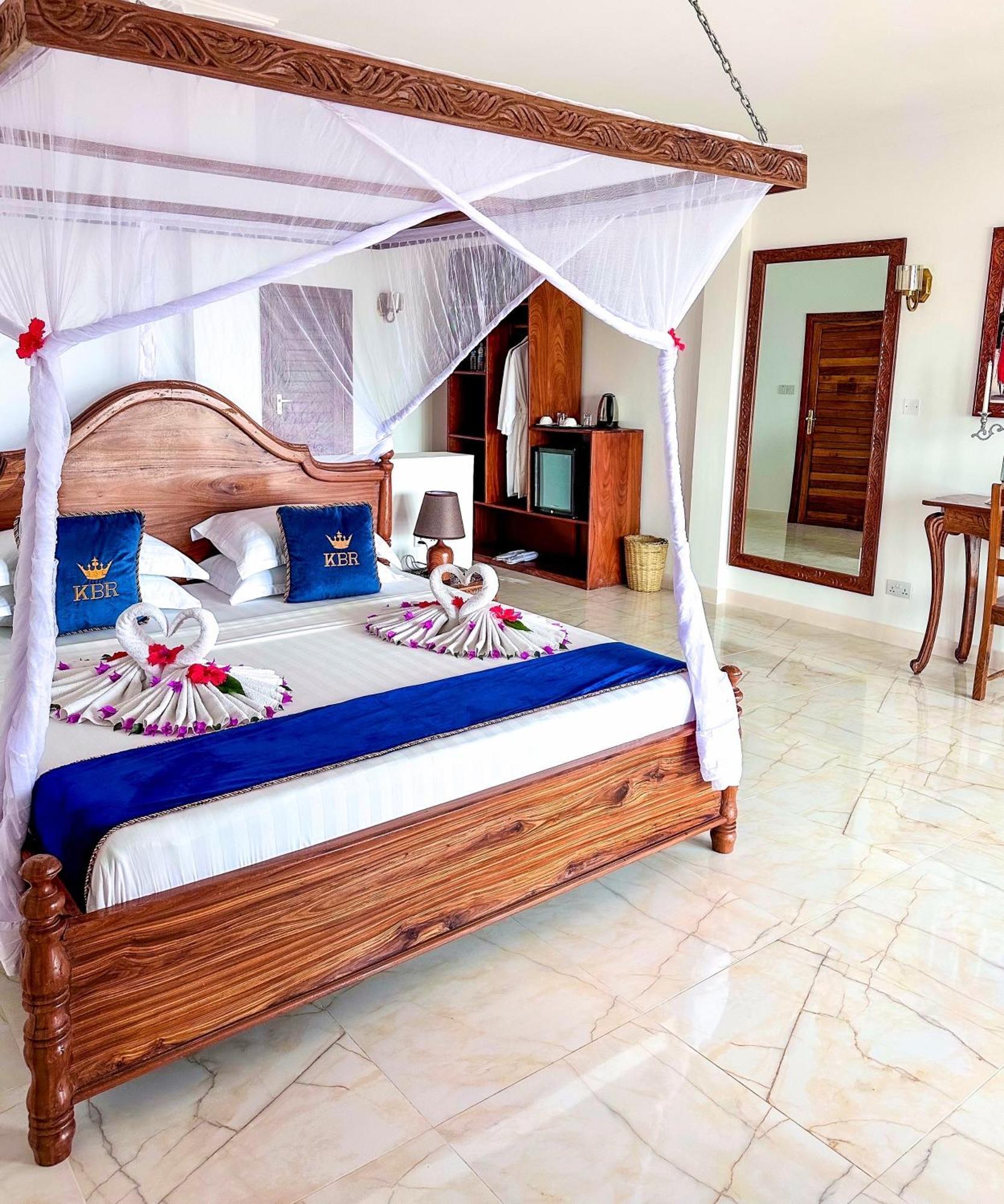 Karibu Beach Resort Pongwe Exterior photo